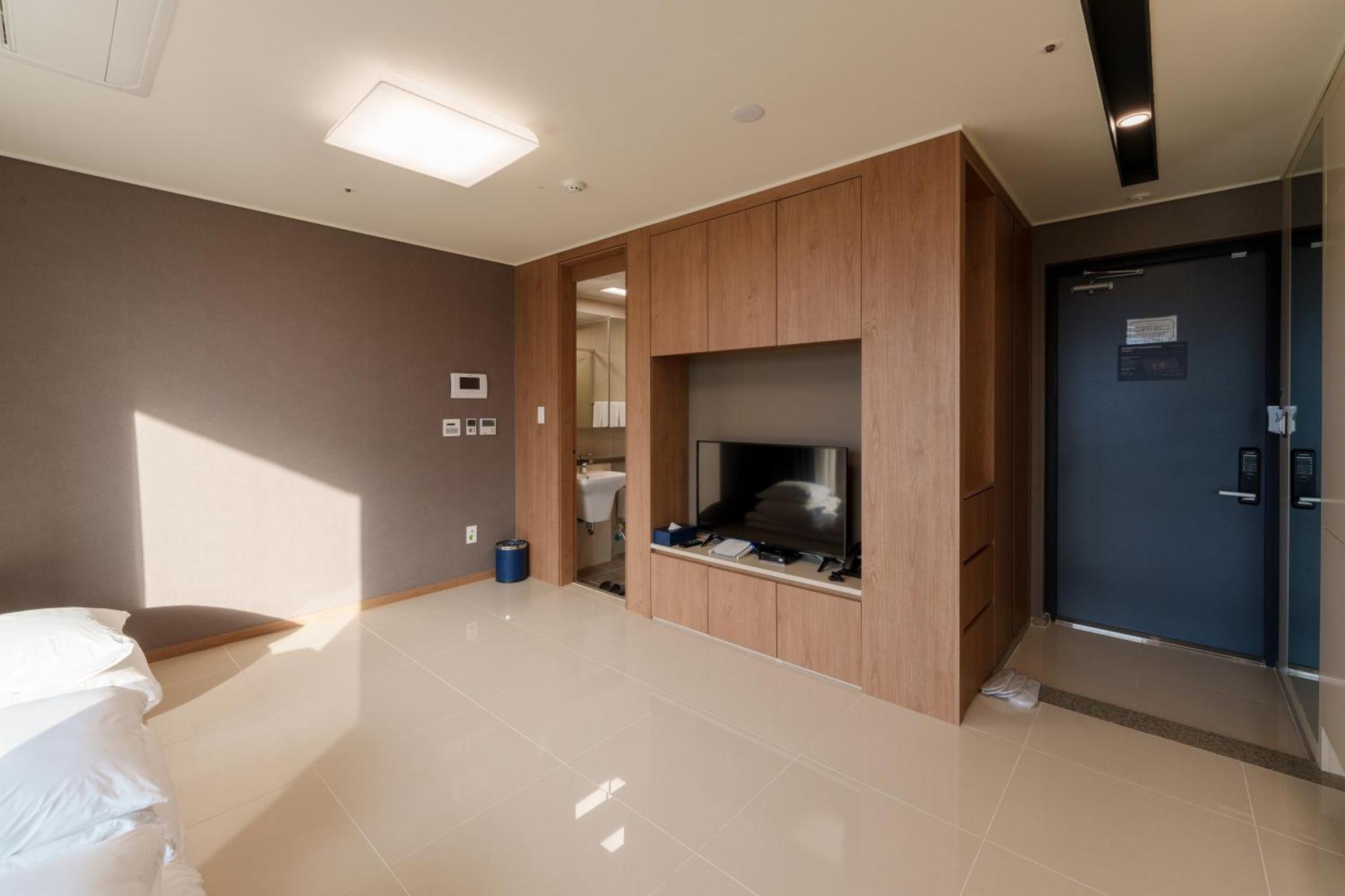 Hotel The Blue Terra Sokcho Esterno foto
